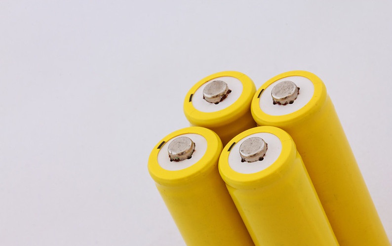 榴莲APP下载汅网站进入官网安全头盔锂榴莲视频污污污网站搭载后置摄像机 让骑行更安全