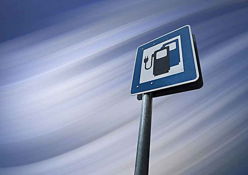 货车电瓶一般用多久